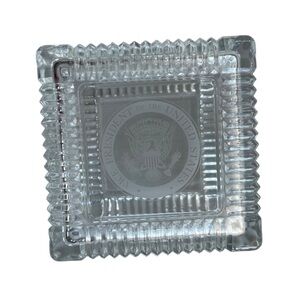 Vice President of The United States Crystal Glass Clam Shell Trinket Jewelry Box